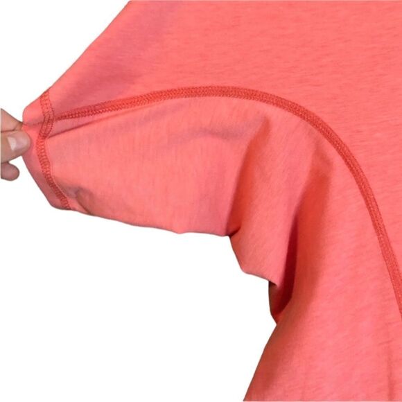 3 for $30! Woolrich pink short sleeve top. Size medium‎ - Picture 7 of 10